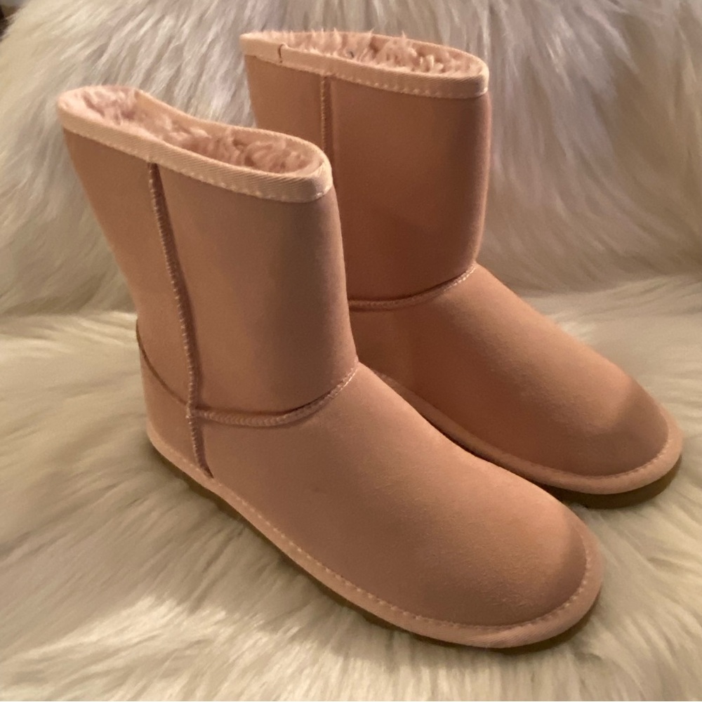Time And Tru Women’s Pink Above Ankle Boots Faux Fur Pink Slip On Shoes Size 9